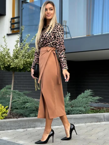 Spódnica MIDI – karmelowa