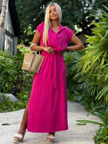 Sukienka z kapturem MARYLIAM – różowa
