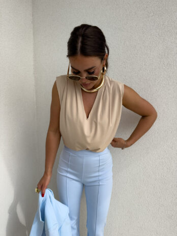 Bluzka BUSINESS – jasny beż