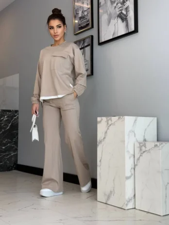 Komplet dresowy – beżowy