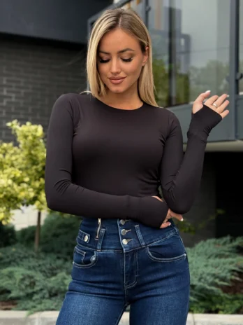 Bluzka CYNTHIA z dziurką na kciuk – czarna